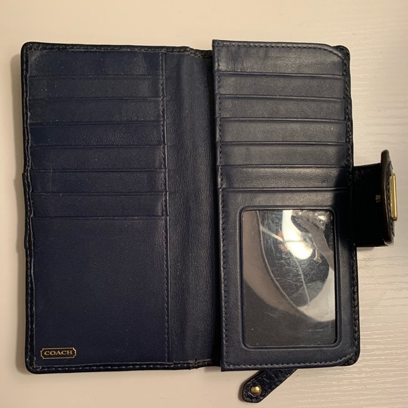 Coach Wallet - Picture 3 of 4